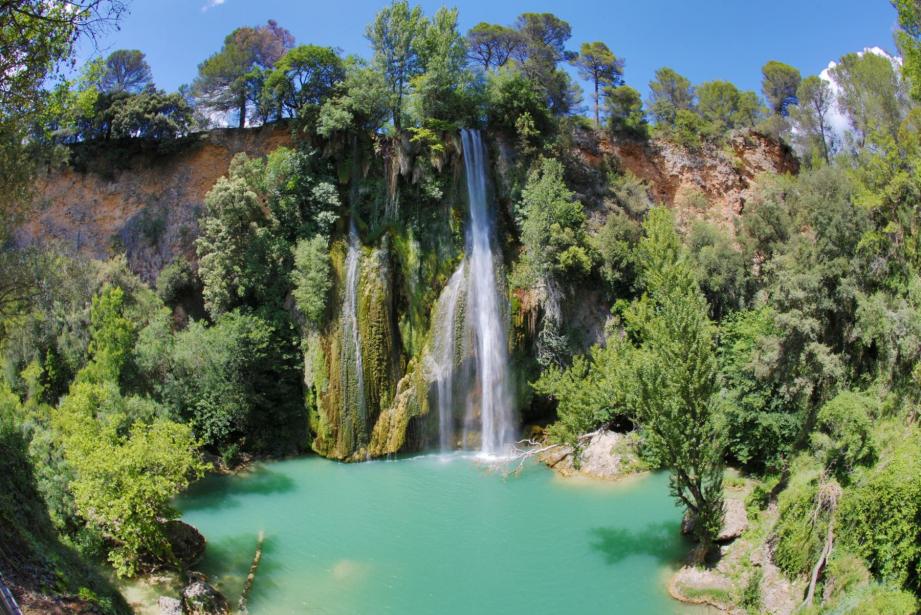 Sillans-la-Cascade