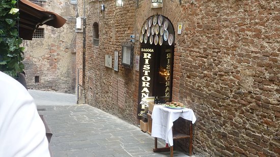 Restaurant Bagoga Grotta Di Santa Caterina Sienne