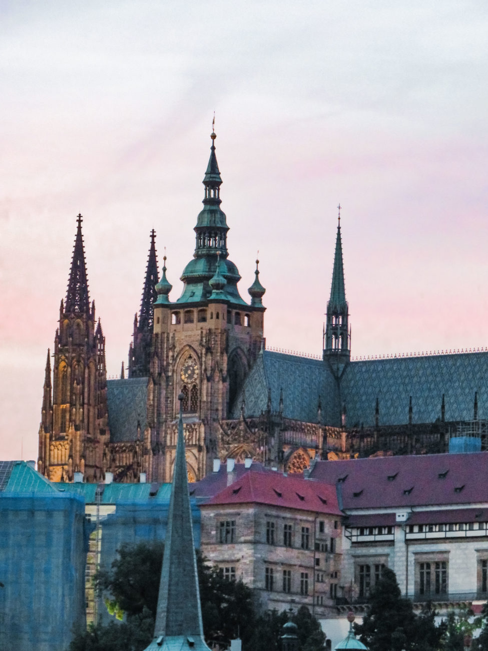 CATHEDRALE PRAGUE