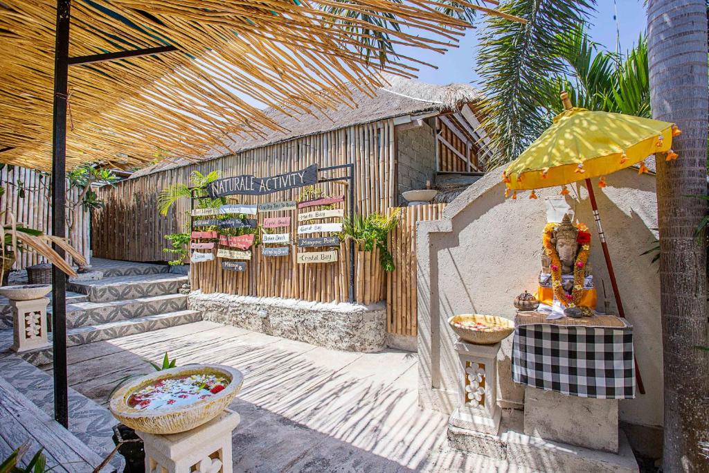 HOTEL NUSA LEMBONGAN BALI