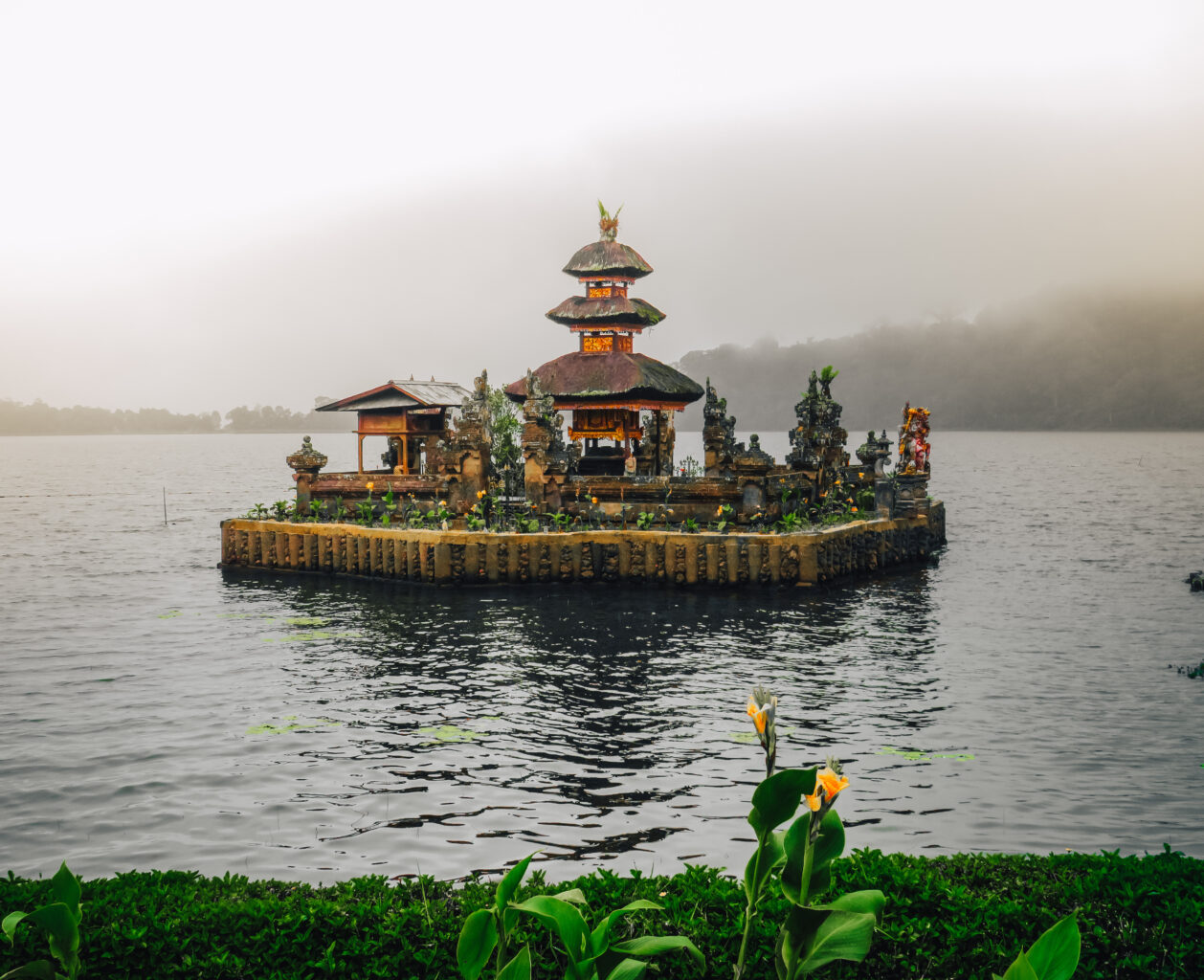 TEMPLE ULUN DANU BRATAN BALI