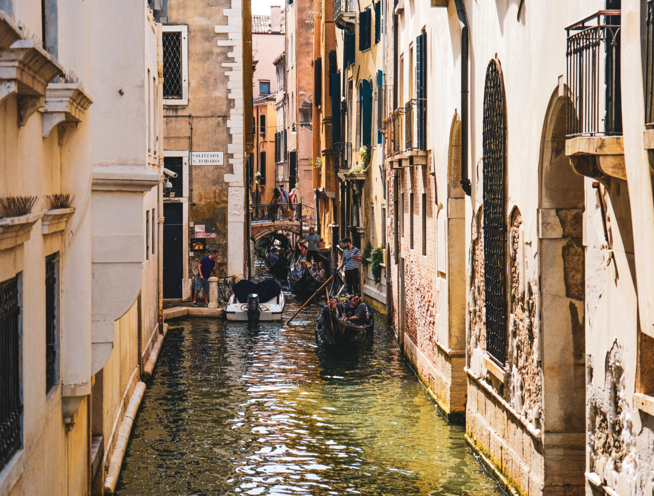 BALADE GONDOLE A VENISE