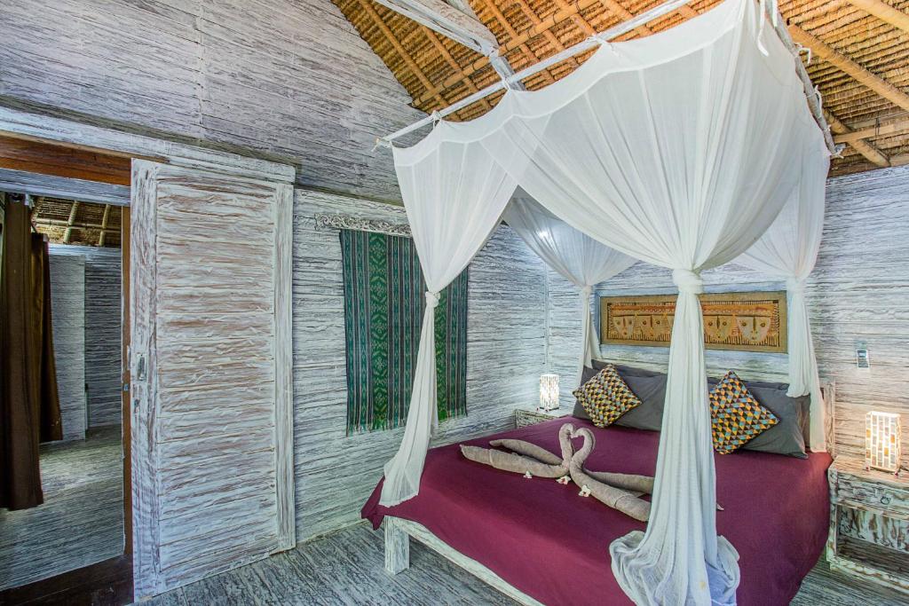 HOTEL NUSA LEMBONGAN BALI