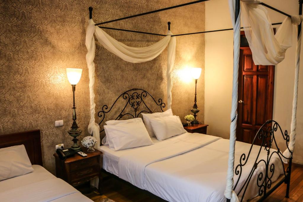 HOTEL CUENCA ÉQUATEUR