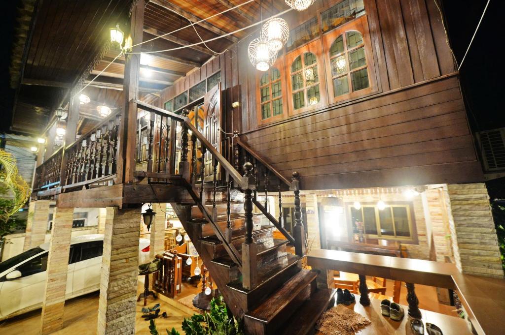 HOTEL CHIANG RAI