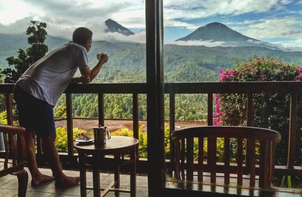 HOMESTAY MUNDUK BALI