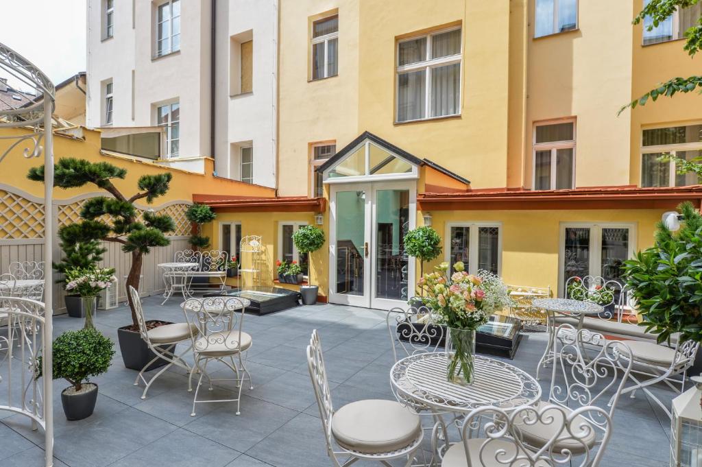 HOTEL PRAGUE OLD TOWN