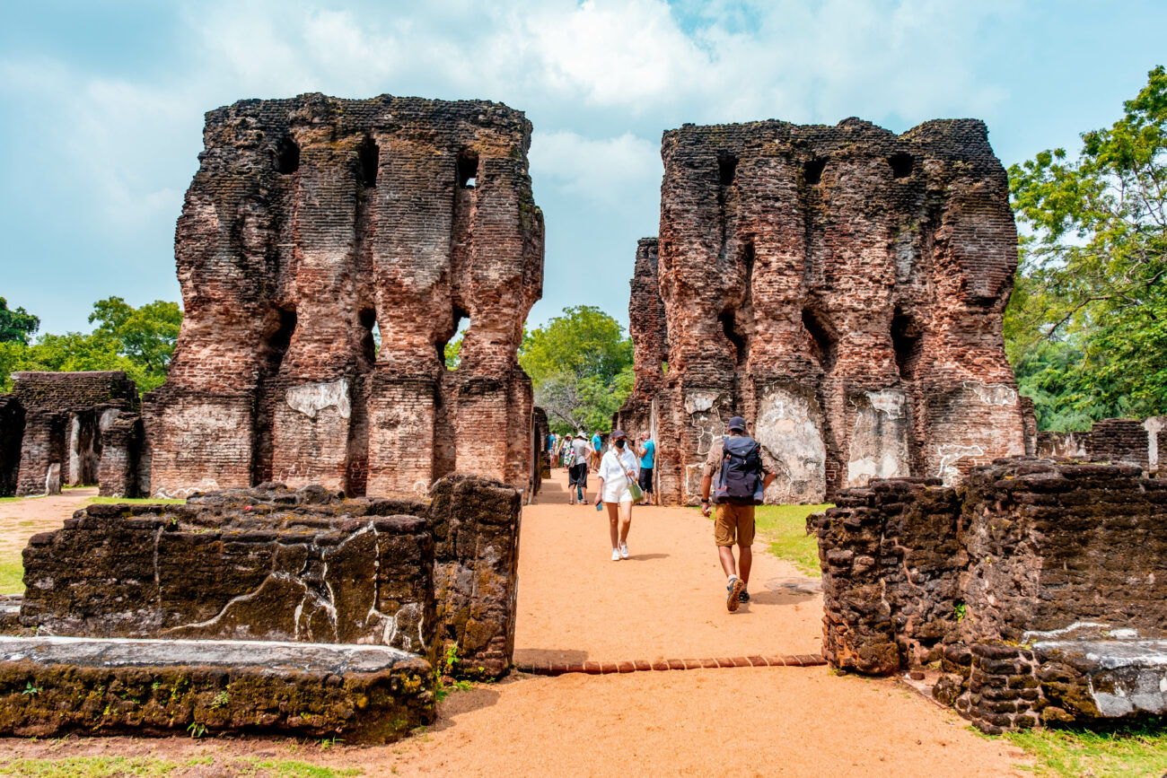 VISITE POLONNARUWA SRI LANKA