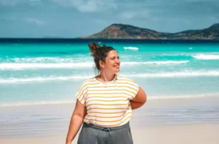 J-15 avant le prochain voyage ✈️☀️🤗

Bon je vous épargne le suspens sur la destination pour cette fois-ci 🙈😅 puisque je pars pour un court séjour en Grèce à Santorin 🇬🇷 

Beaucoup trop hâte de profiter du soleil et de retrouver la cuisine grecque 😋 un séjour que je vous partagerai bien évidemment ici et sur mon blog à mon retour 😊💙🌊☀️

Et vous, quelle est votre prochaine destination ? 😎✈️

#voyage #travel #voyageuse #travelgirl #nexttrip