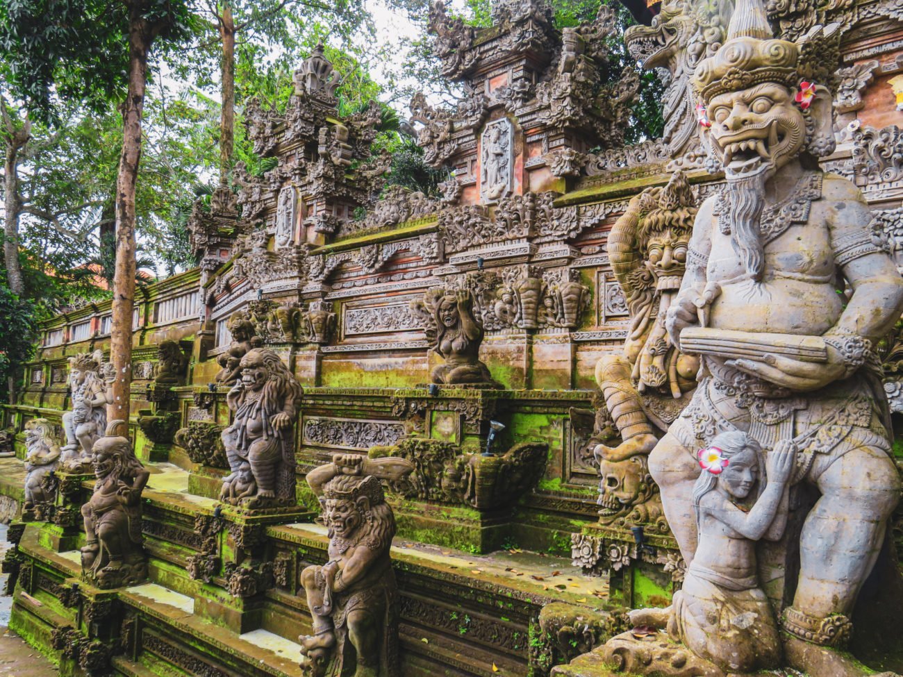 TEMPLE UBUD BALI