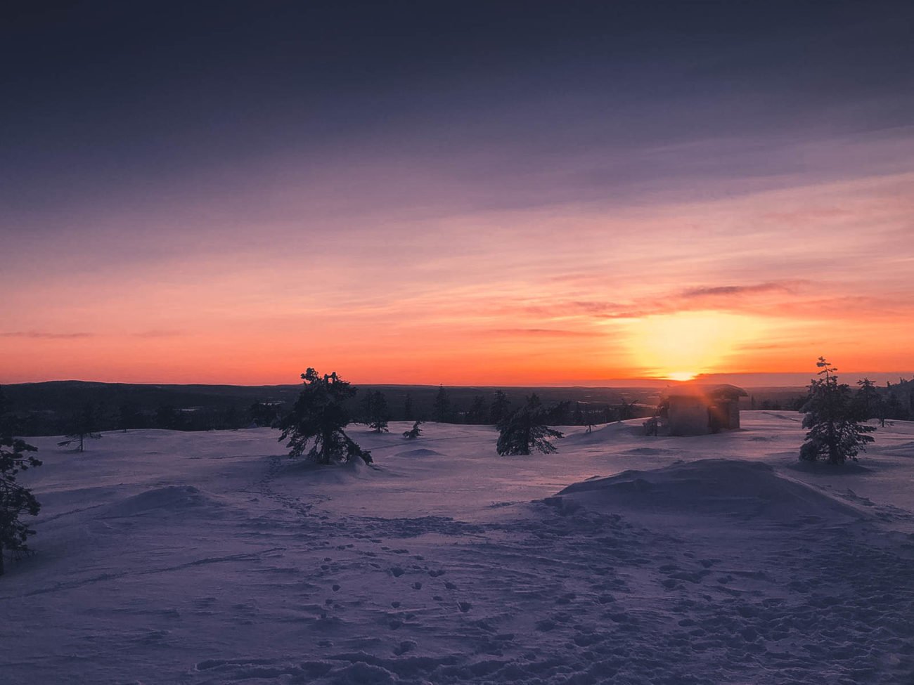 COUCHER SOLEIL LAPONIE FINLANDE