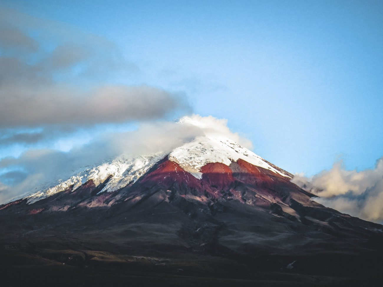 VOLCAN COTOPAXI ÉQUATEUR